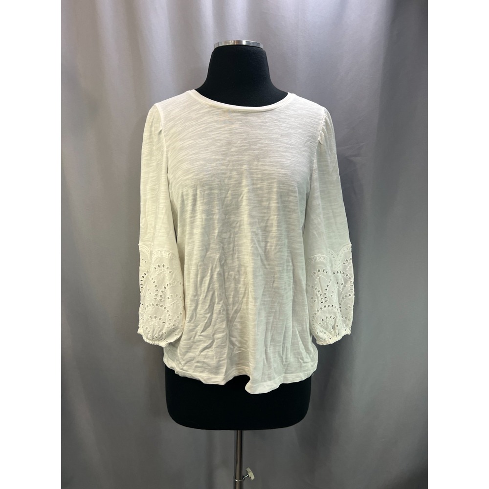 Chico's Blouse Top Womens Small White Cotton Laser Cut Eyelet Slub Classic Wear